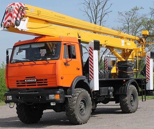 Аренда автовышки в Ханты-Мансийске и  Ханты-Мансийском автономном округе - Югре